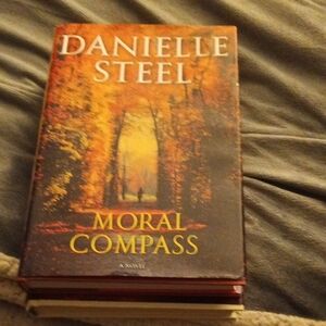 Danielle Steel Hardback Book Moral Compass Like New